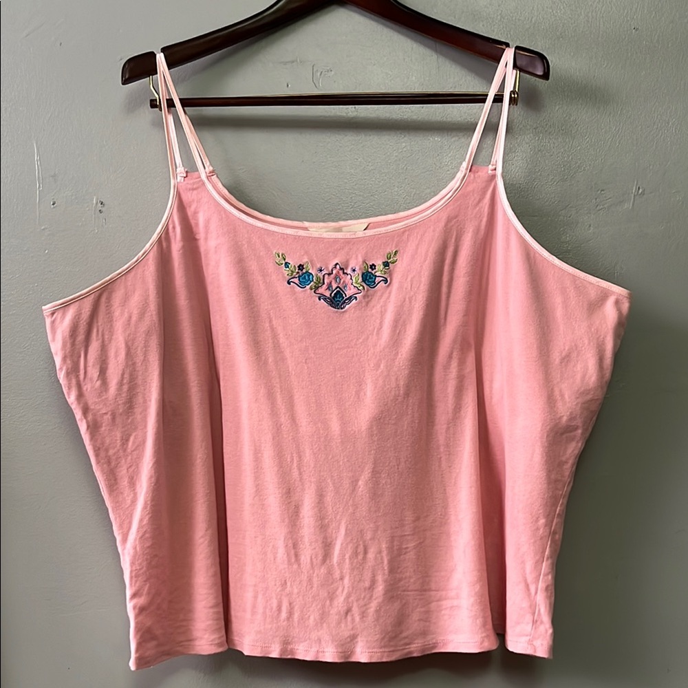 Y2K Avenue Pink Embellished Boxy Camisole with Built in Bra